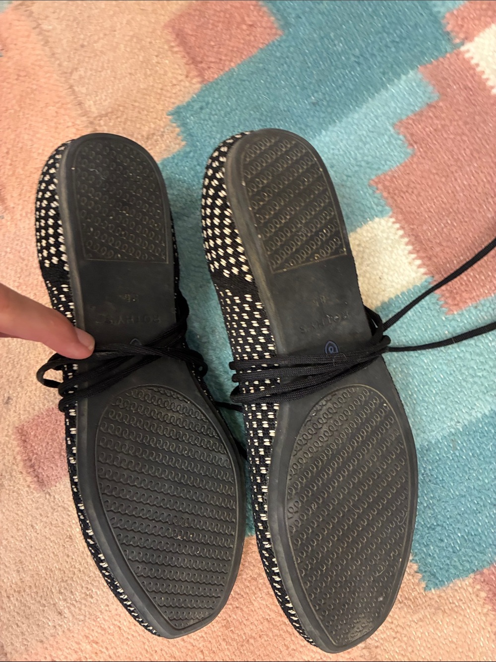 Rothy's Black and White Knit Ballet Flats with Wrap Laces 8.5 - Picture 6 of 7